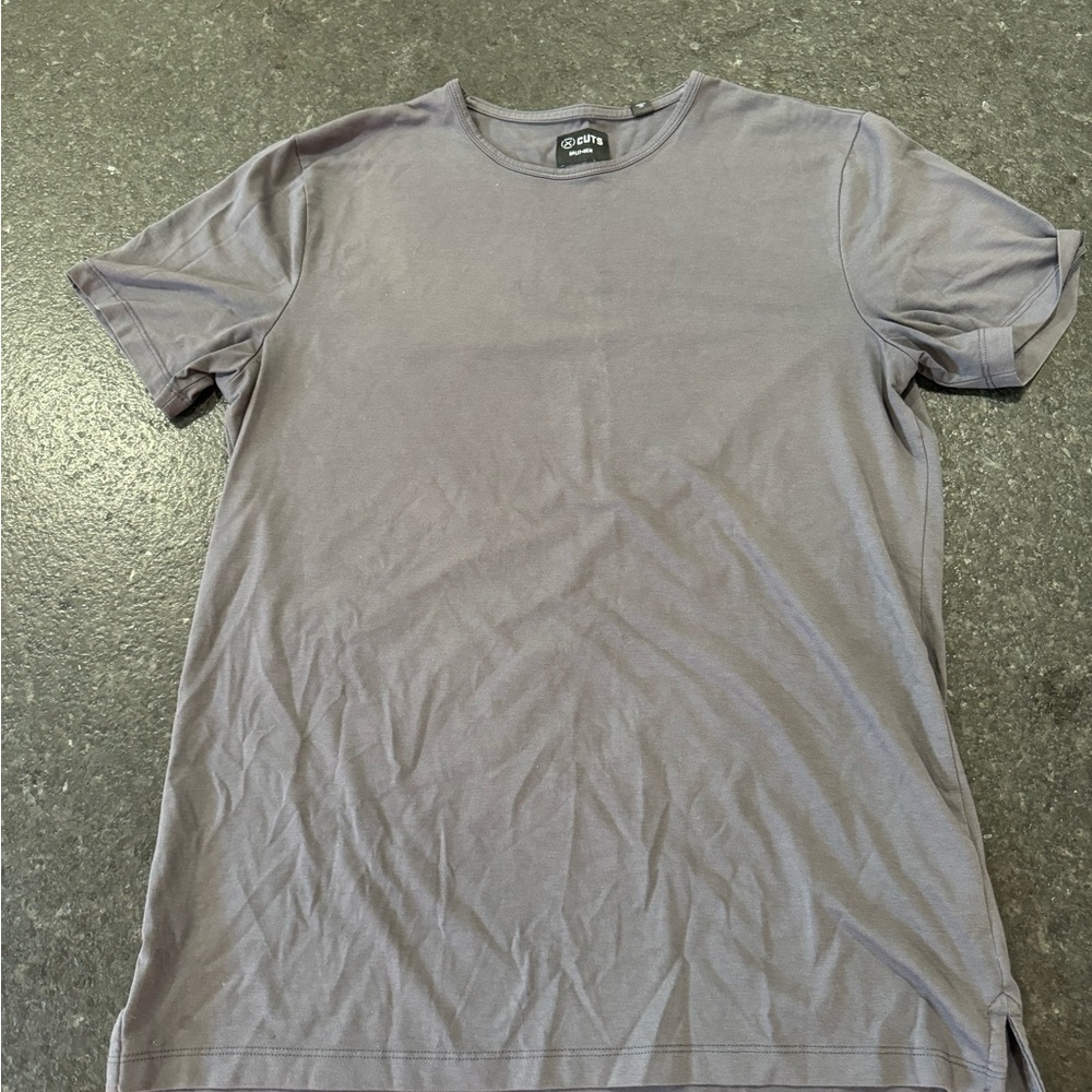 Cuts Grey Shortsleeve Shirt Split Helm